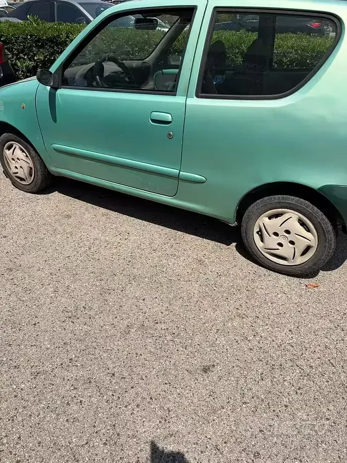 Usata Fiat 600 54 CV (39 kW) 2002 Verde Berlina