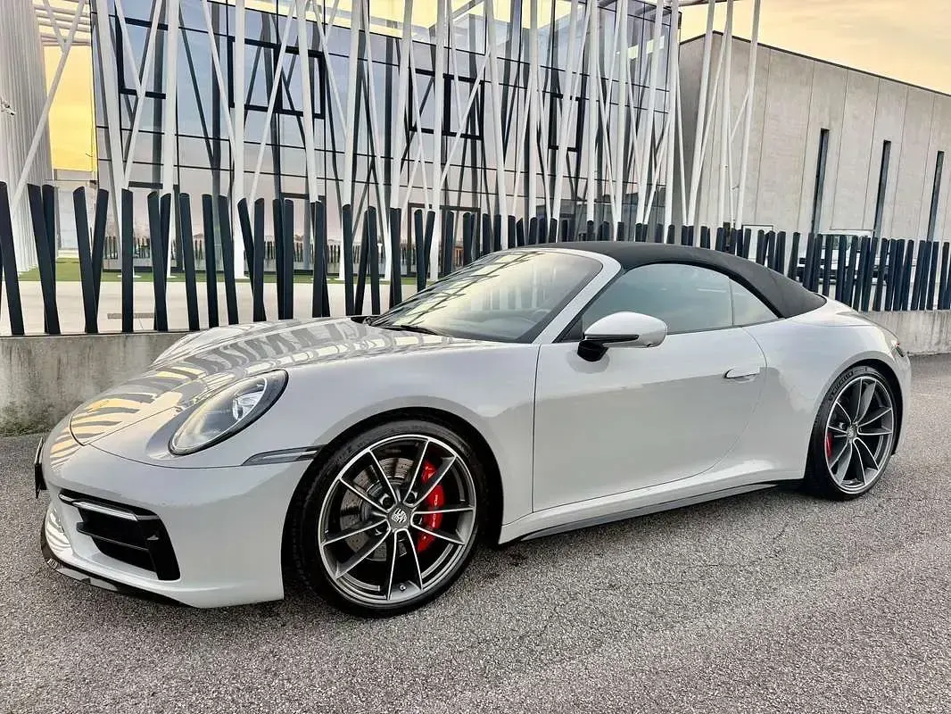 Usata Porsche 911 Carrera S Cabriolet Sport 450 CV (330 kW) 2021 Cabrio