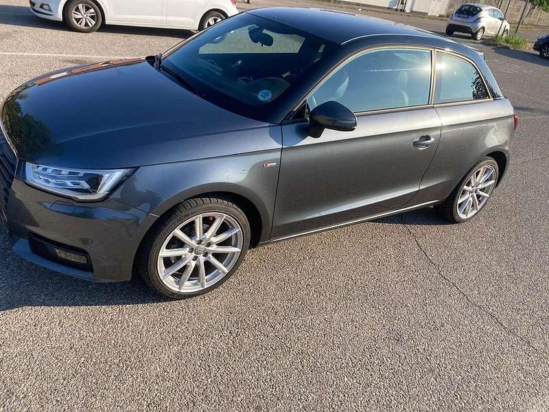 Usata Audi A1 S-Line 90 CV (66 kW) 2016 Grigio Berlina