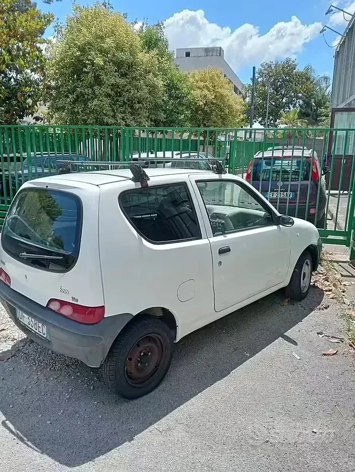 Usata Fiat 600 54 CV (39 kW) 2006 Utilitaria