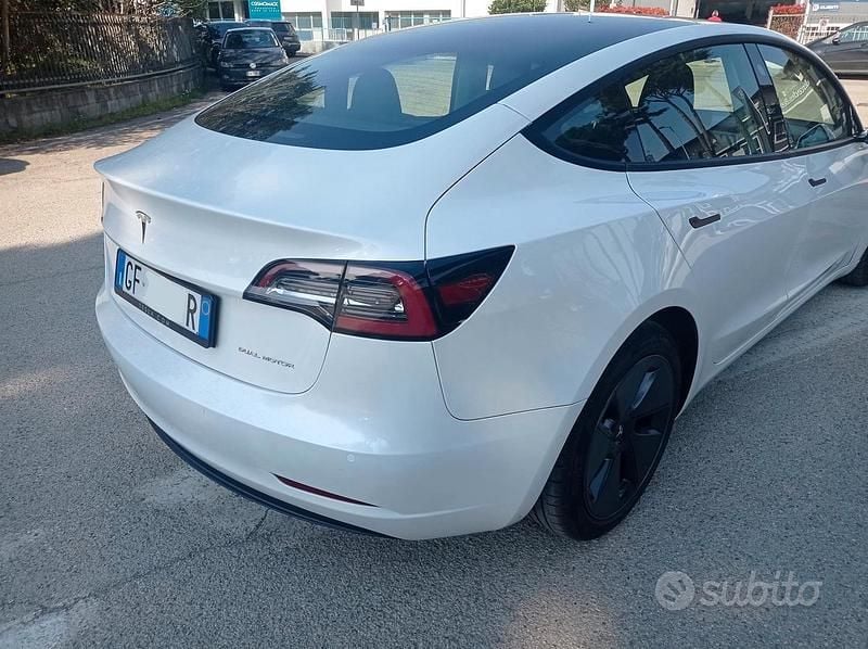 Usata Tesla Model 3 366 kW (498 CV) 2021 Bianco Berlina