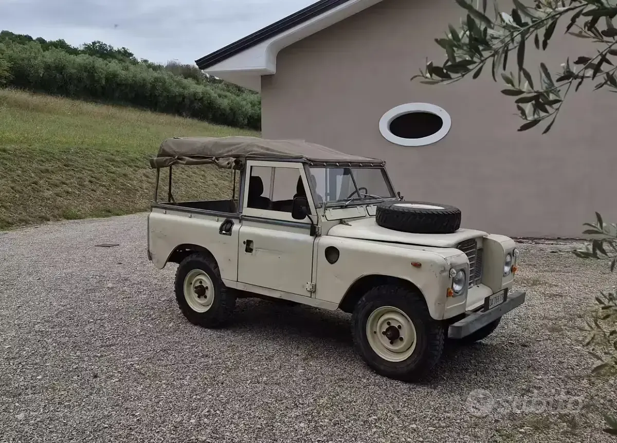 Usata Land Rover 88 1981
