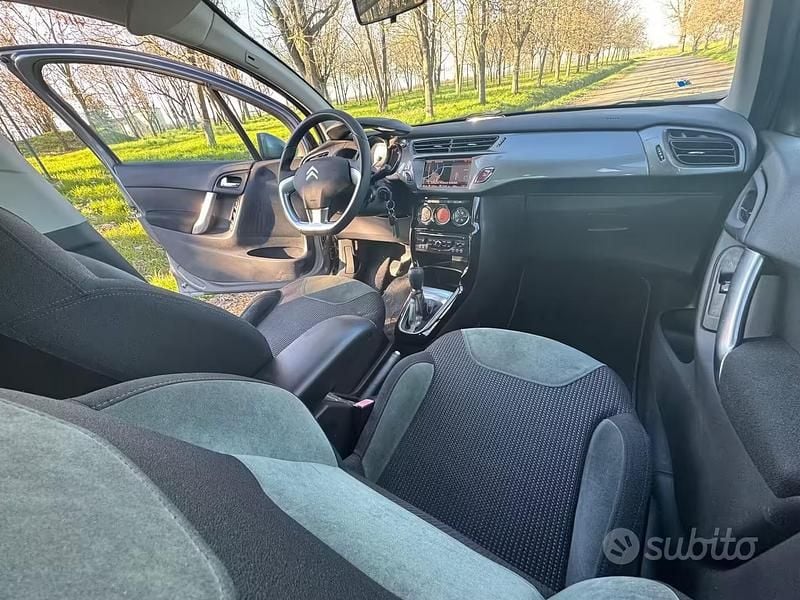 Usata Citroën C3 Exclusive 120 CV (88 kW) 2010 Grigio Berlina