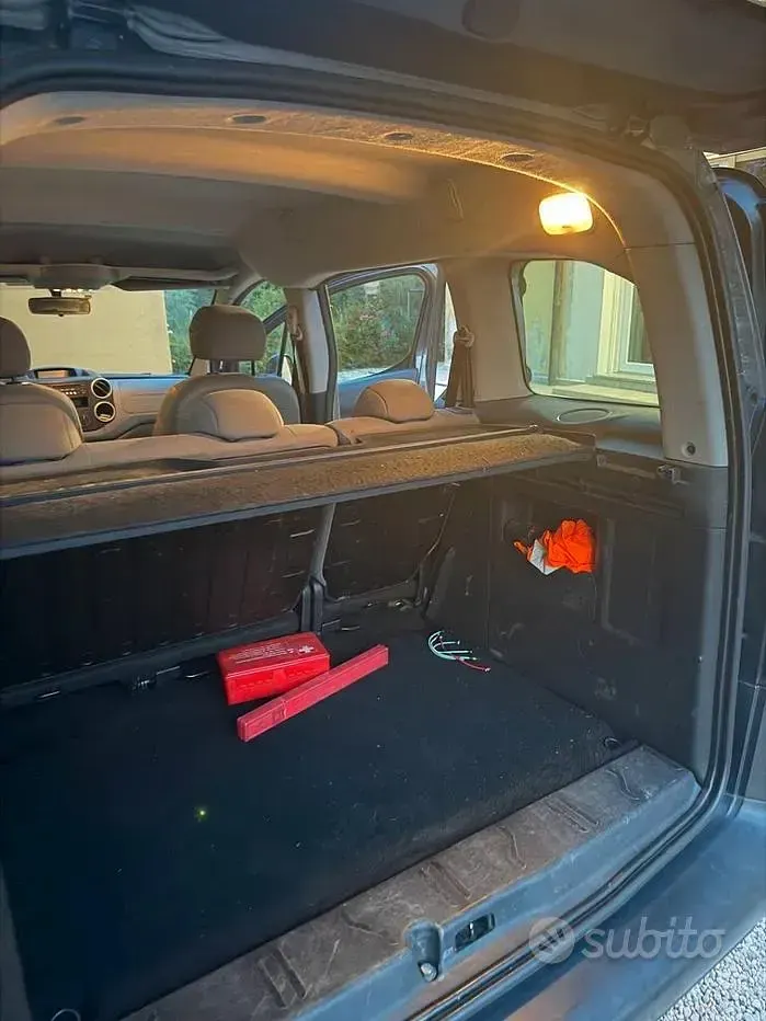 Usata Citroën Berlingo 110 CV (80 kW) 2015 Grigio Monovolume