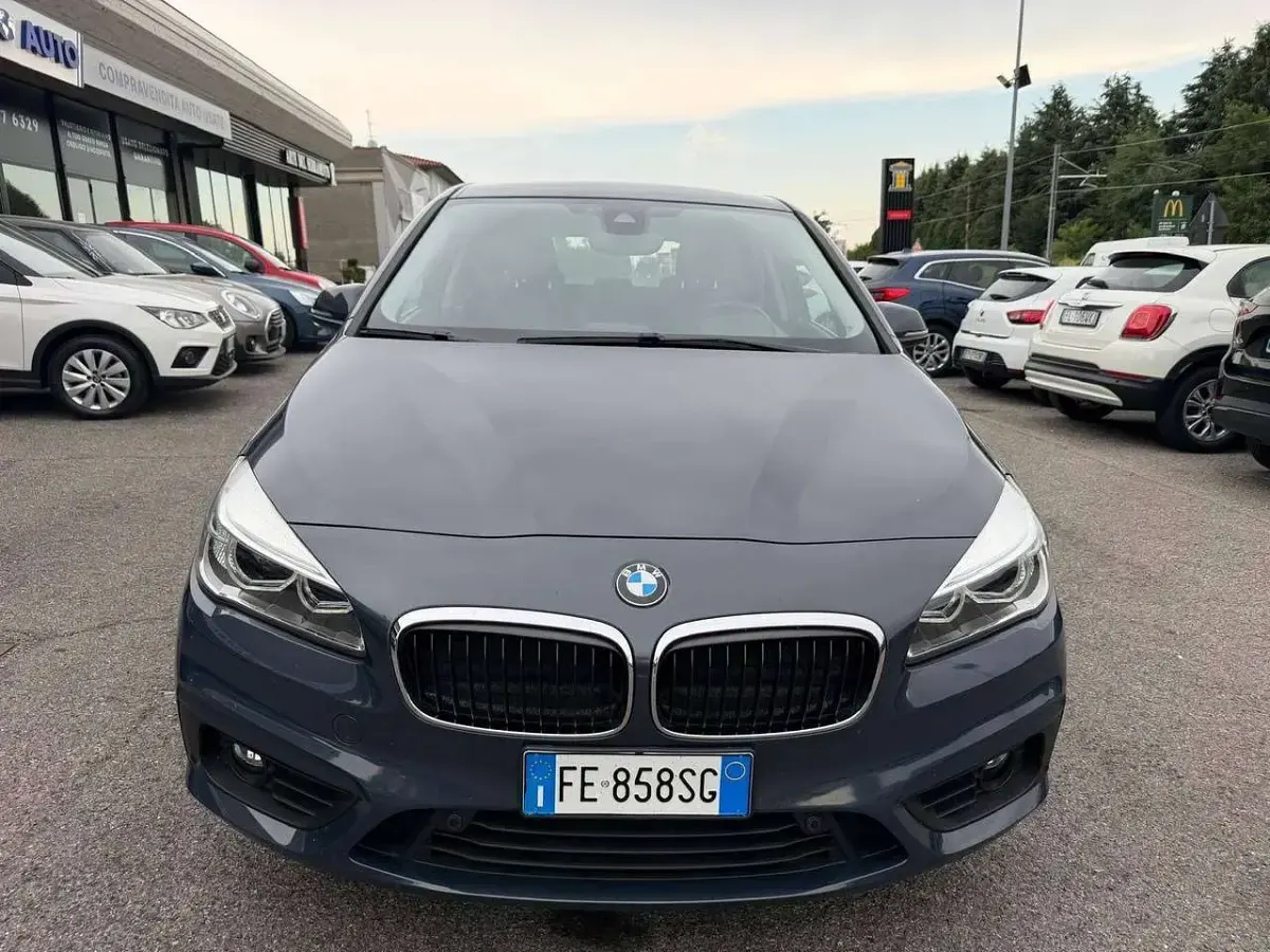 Usata BMW 218 Active Tourer 150 CV (110 kW) 2016 Grigio Monovolume