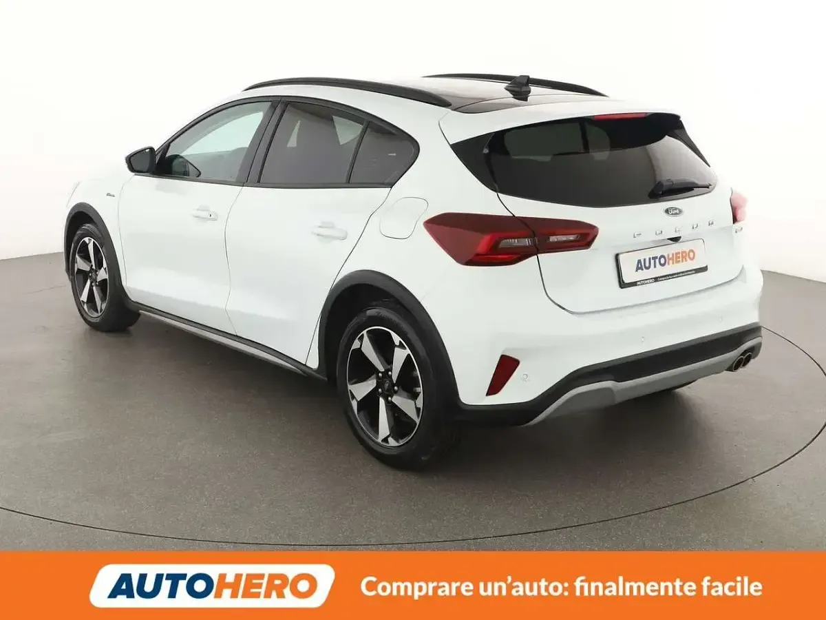 Usata Ford Focus Active 125 CV (91 kW) 2023 Bianco Berlina