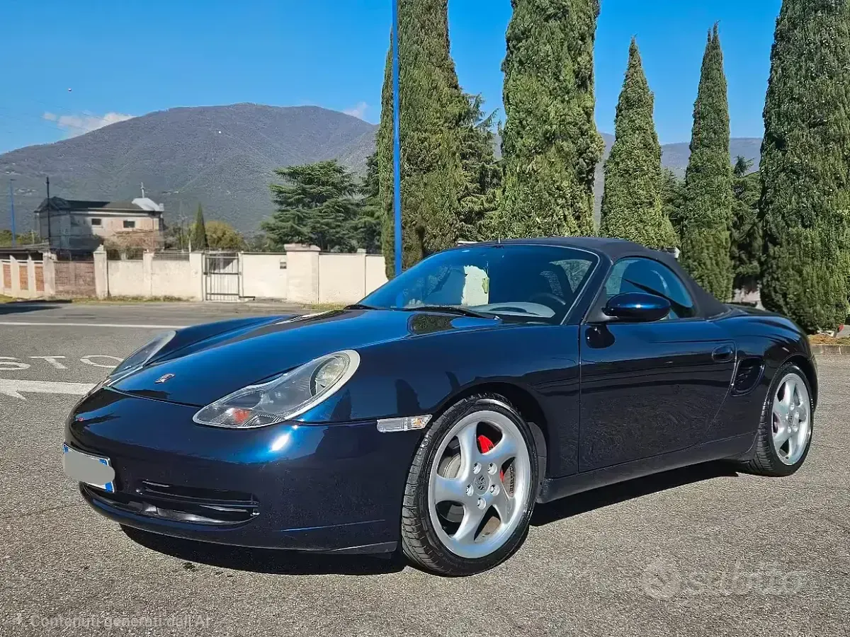 Usata Porsche Boxster 204 CV (150 kW) 1998 Bluazzurro Cabrio