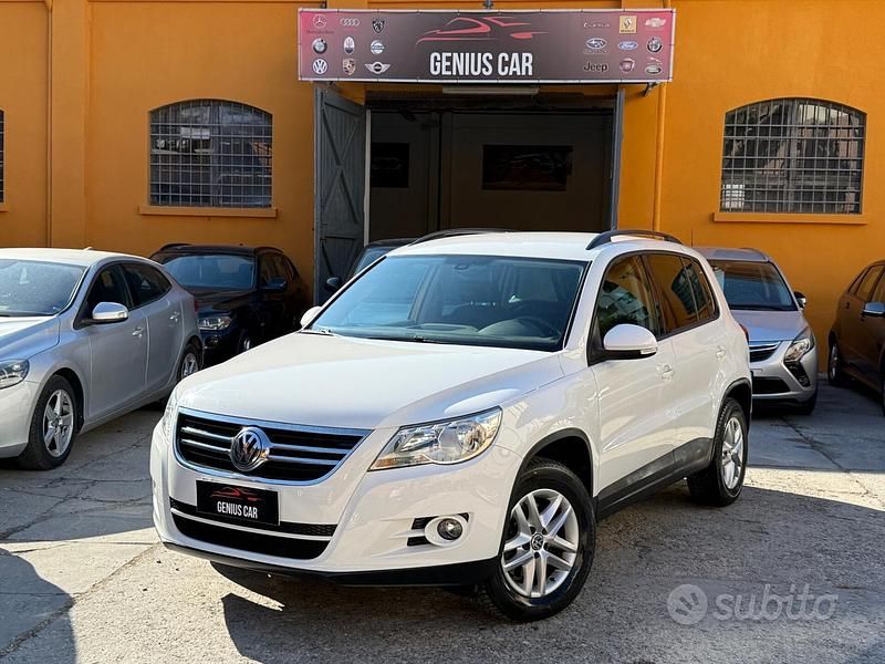 Usata VW Tiguan Sportline 160 CV (117 kW) 2010 Grigio SUV