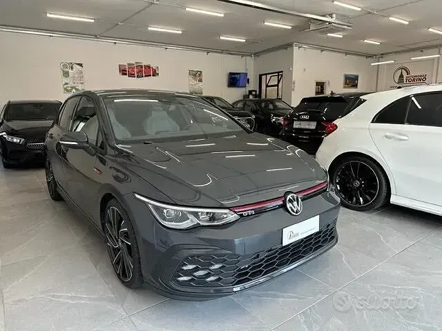 Usata VW Golf VIII GTI 245 CV (180 kW) 2023 Grigio Berlina