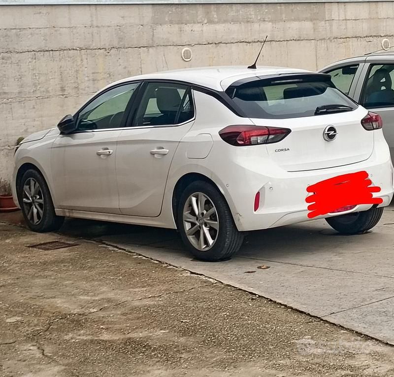 Usata Opel Corsa 105 CV (77 kW) 2022 Utilitaria