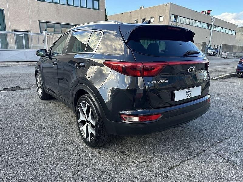 Usata Kia Sportage 116 CV (85 kW) 2016 Grigio SUV