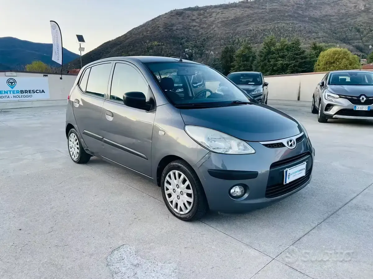 Usata Hyundai i10 64 CV (47 kW) 2009 Grigio Utilitaria