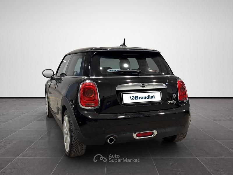 Usata Mini One D 95 CV (69 kW) 2019 Nera Utilitaria