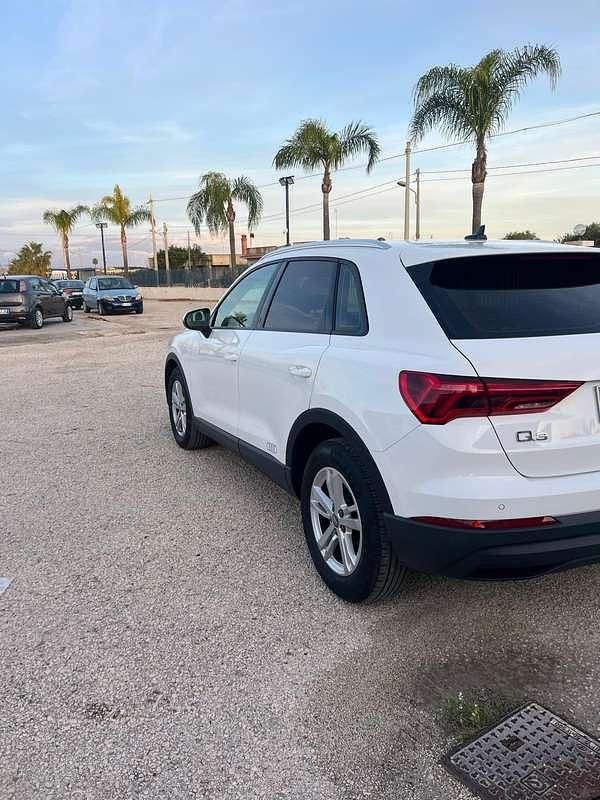 Usata Audi Q3 Advanced 150 CV (110 kW) 2019 Bianco SUV