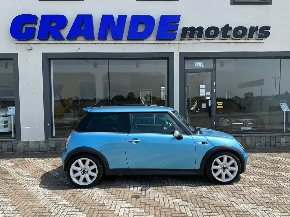 Usata Mini Cooper S 163 CV (119 kW) 2003 Blu Utilitaria