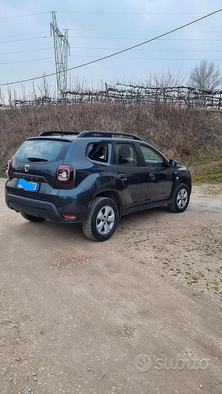 Usata Dacia Duster 115 CV (84 kW) 2018 Grigio SUV
