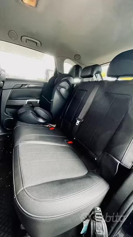 Usata Opel Antara 163 CV (119 kW) 2013 Nero SUV