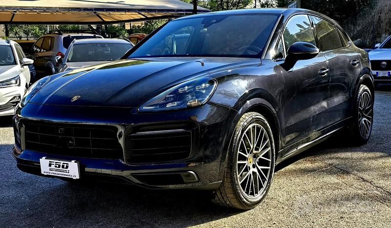 Nero Usata 2022 Porsche Cayenne SUV | 78.490 € (Buon prezzo) - Immagine 1/4