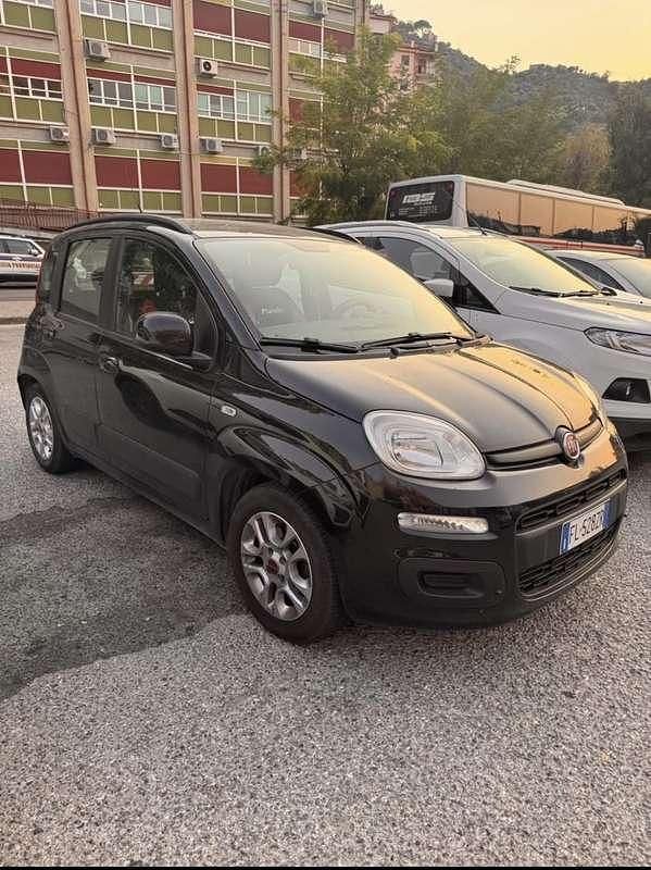 Usata Fiat Panda Lounge 75 CV (55 kW) 2014 Utilitaria