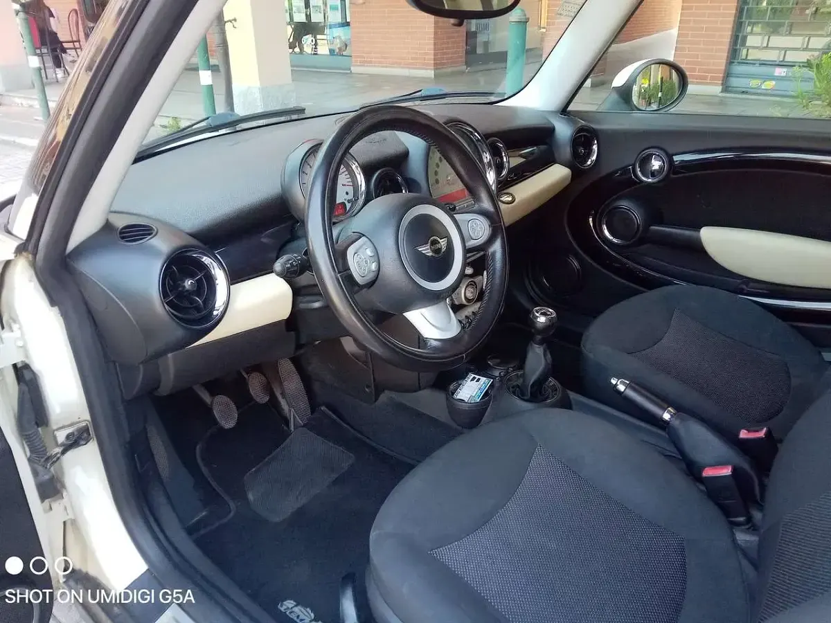 Usata Mini One Clubman 95 CV (69 kW) 2009 Bianco Station wagon