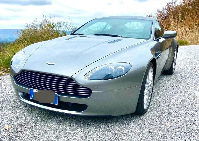 Usato 2008 Aston Martin V8 Vantage 4.7 Benzin 426 CV (62.000 €)