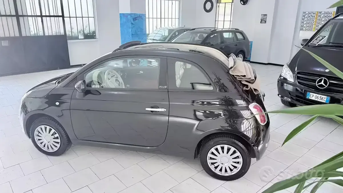 Usata Fiat 500C Lounge 69 CV (50 kW) 2010 Nero Cabrio