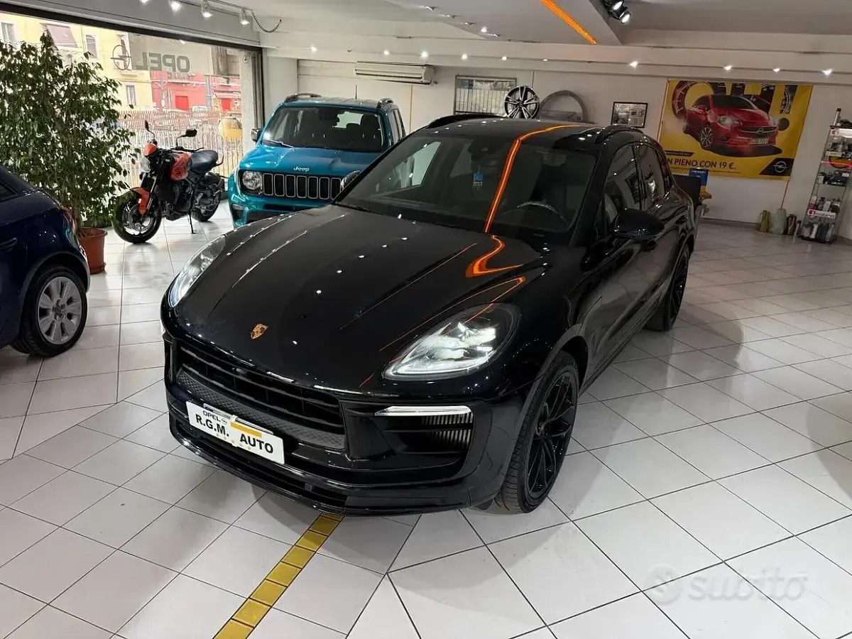 Usata Porsche Macan 441 CV (324 kW) 2023 Nero SUV