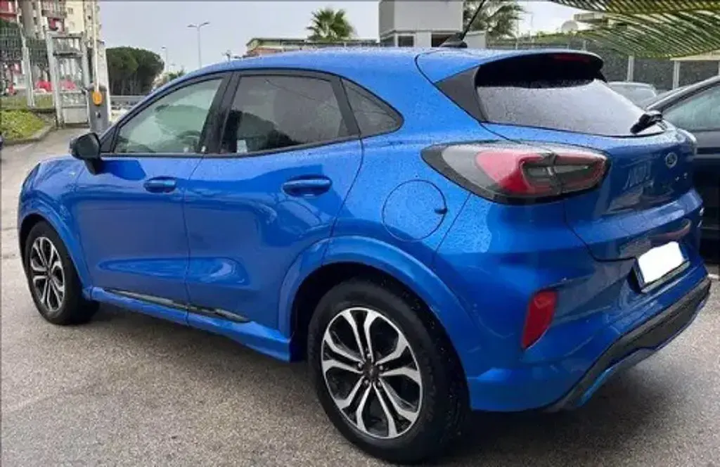 Usata Ford Puma ST-Line 125 CV (91 kW) 2022 Desert island blue (metallizzato) SUV