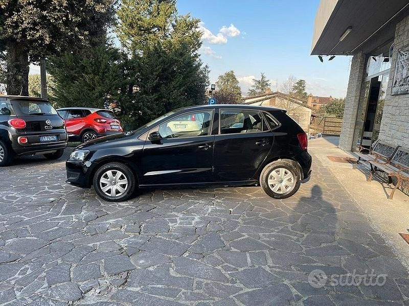 Usata VW Polo Comfortline 75 CV (55 kW) 2012 Nero Utilitaria