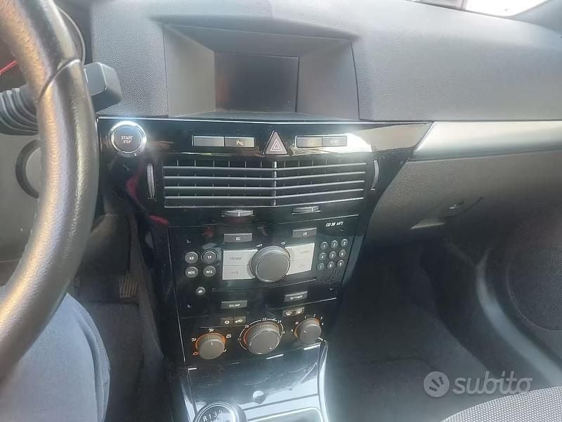 Usata Opel Astra Cabriolet 2007 Nero Cabrio