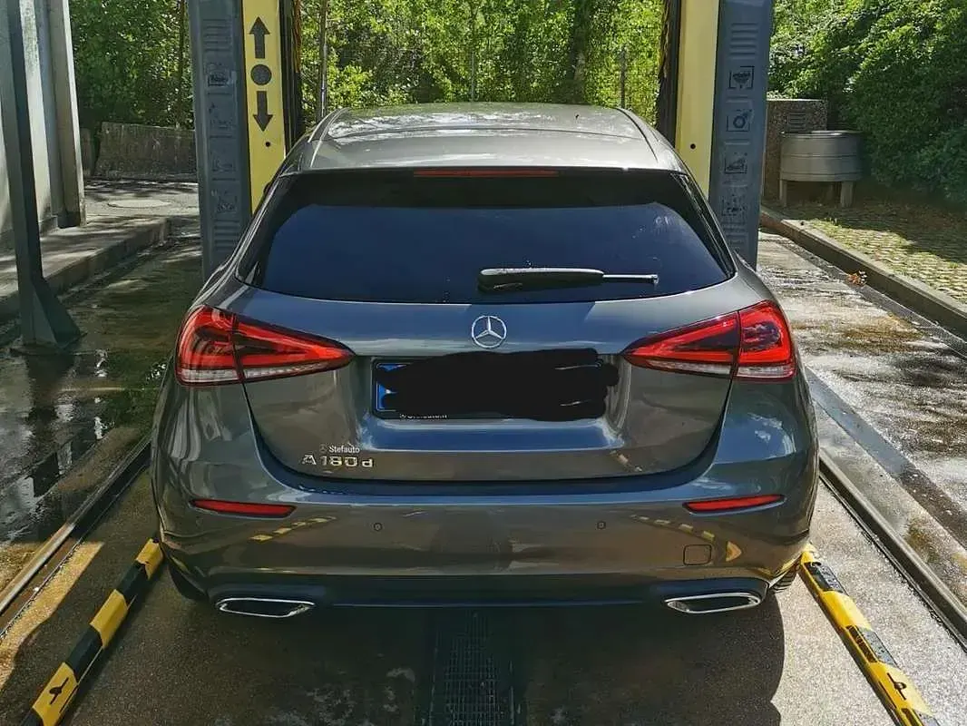Usata Mercedes 180 116 CV (85 kW) 2019 Berlina