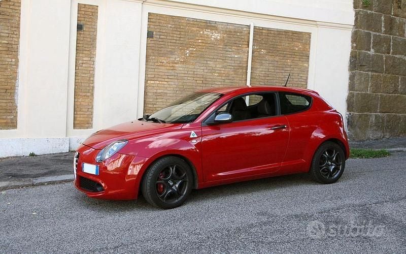 Usata Alfa Romeo MiTo Quadrifoglio Verde 170 CV (125 kW) 2016 Rosso Utilitaria