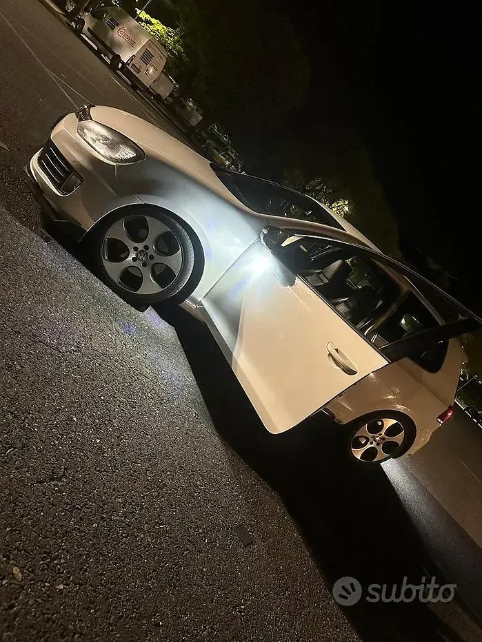 Usado VW Golf VI GTI 210 CV (154 kW) 2011 Blanco Utilitario