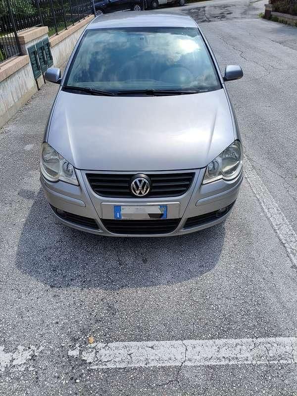 Usata VW Polo Trendline 69 CV (50 kW) 2006 Utilitaria