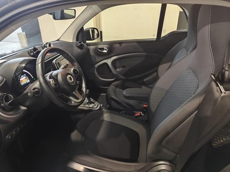 Usata Smart ForTwo Electric Drive Passion 60 kW (82 CV) 2020 Nero