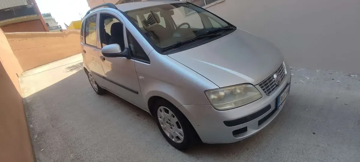 Usata Fiat Idea Dynamic 77 CV (56 kW) 2012 Monovolume
