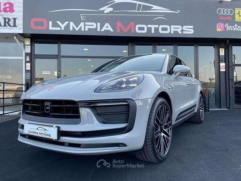 Usata Porsche Macan 265 CV (194 kW) 2022 Gesso SUV