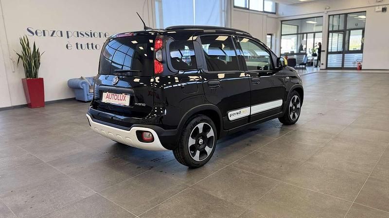 Usata Fiat Panda Cross Cross 69 CV (50 kW) 2025 Nero Utilitaria