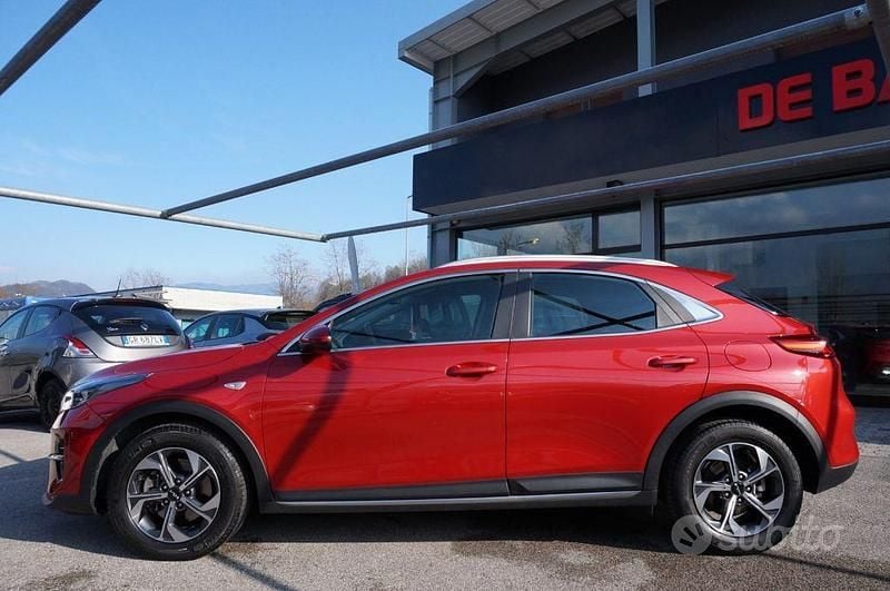 Usata Kia XCeed Urban 120 CV (88 kW) 2022 Rosso SUV