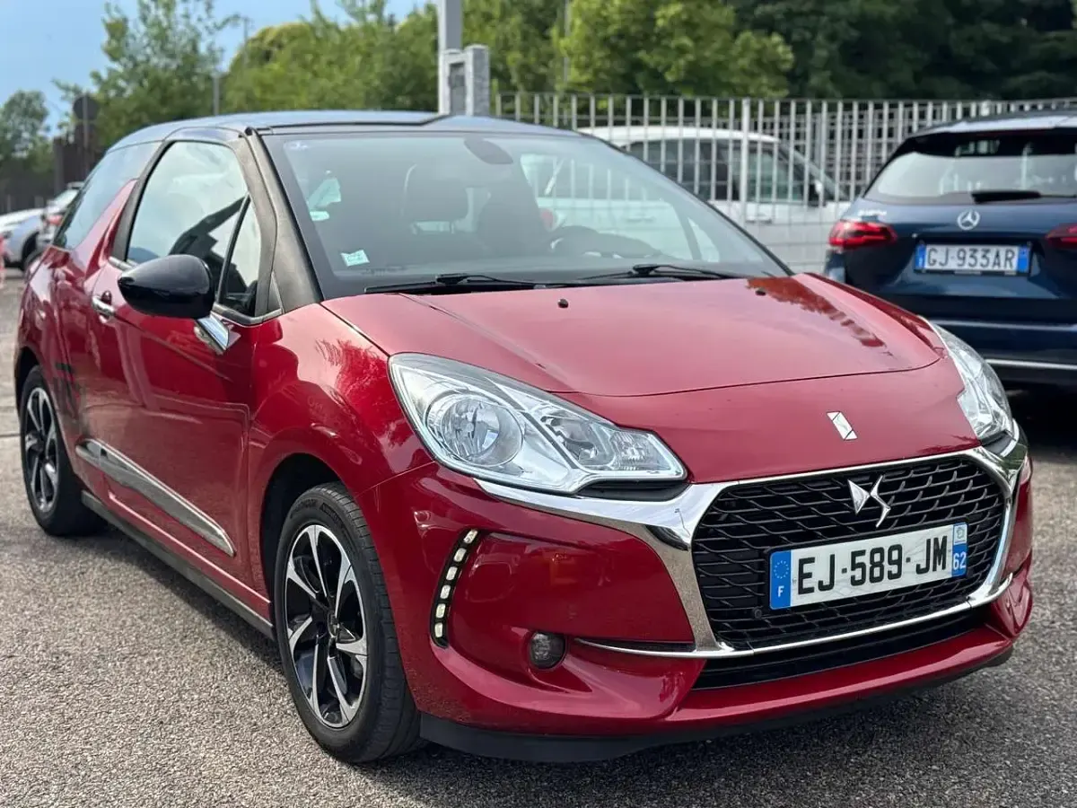 Usata Citroën DS3 Sport Chic 110 CV (80 kW) 2017 Rosso Berlina