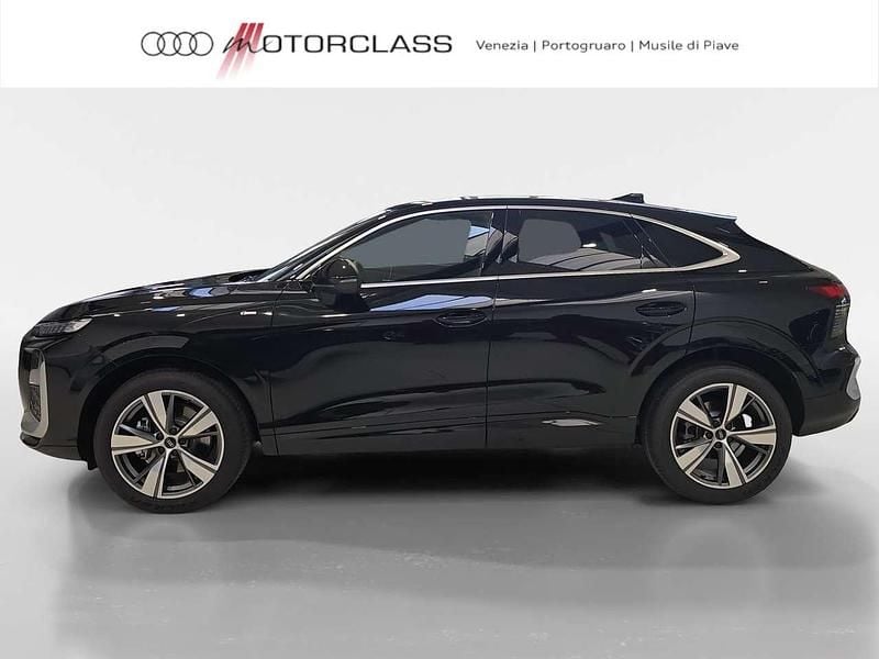 Nuova Audi Q3 Sportback S-Line 204 CV (150 kW) 2026 Nero mito metallizzato SUV