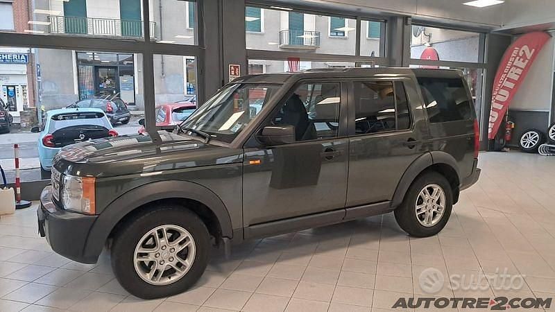 Usata Land Rover Discovery 3 HSE 190 CV (139 kW) 2005 Verde SUV