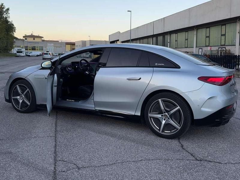 Usata Mercedes EQE350 214 kW (292 CV) 2024 Argento Berlina