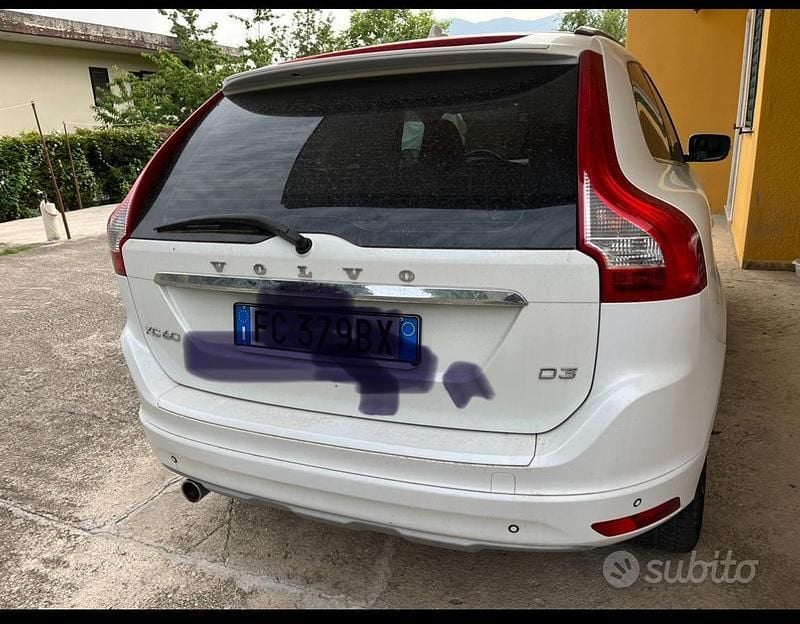 Usata Volvo XC60 163 CV (119 kW) 2016 Bianco SUV