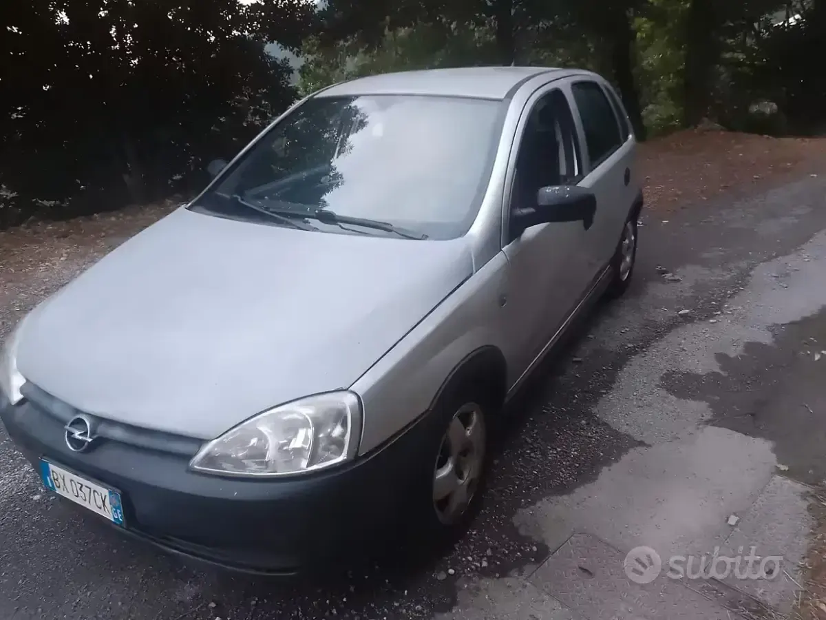 Usata Opel Corsa 75 CV (55 kW) 2001 Grigio Utilitaria