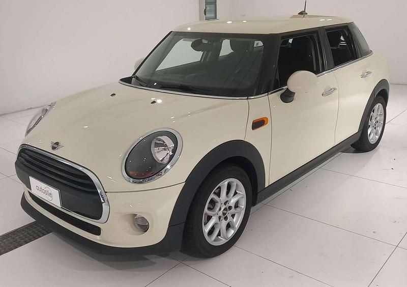 Bianco Usata 2018 Mini One D Due volumi | 11.400 € (Buon prezzo) - Immagine 1/4