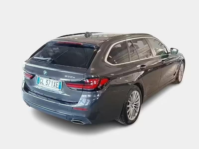 Usata BMW 530 183 CV (134 kW) 2022 Grigio Station wagon