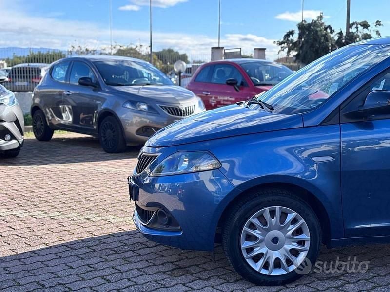 Usata Lancia Ypsilon S 69 CV (50 kW) 2022 Blu Utilitaria