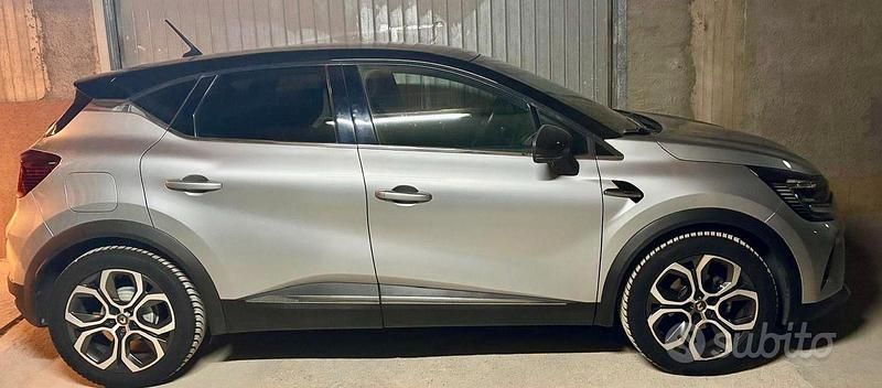 Usata Renault Captur Intens 2021 Grigio SUV
