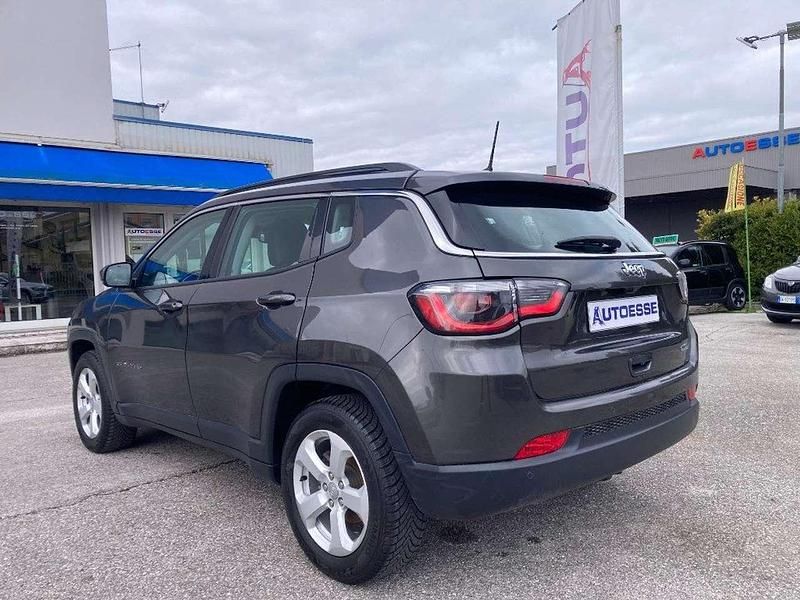 Usata Jeep Compass 120 CV (88 kW) 2018 Grigio scuro SUV